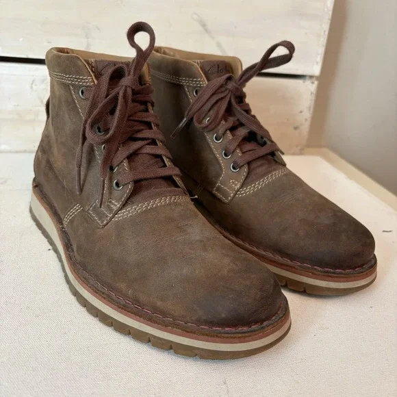 Mens’ Clarks Varby Top Ankle Boot Clarks Men main image 3